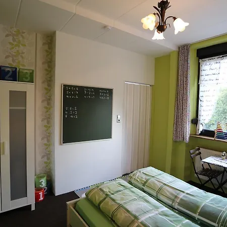 Panzió Die Alte Schule *